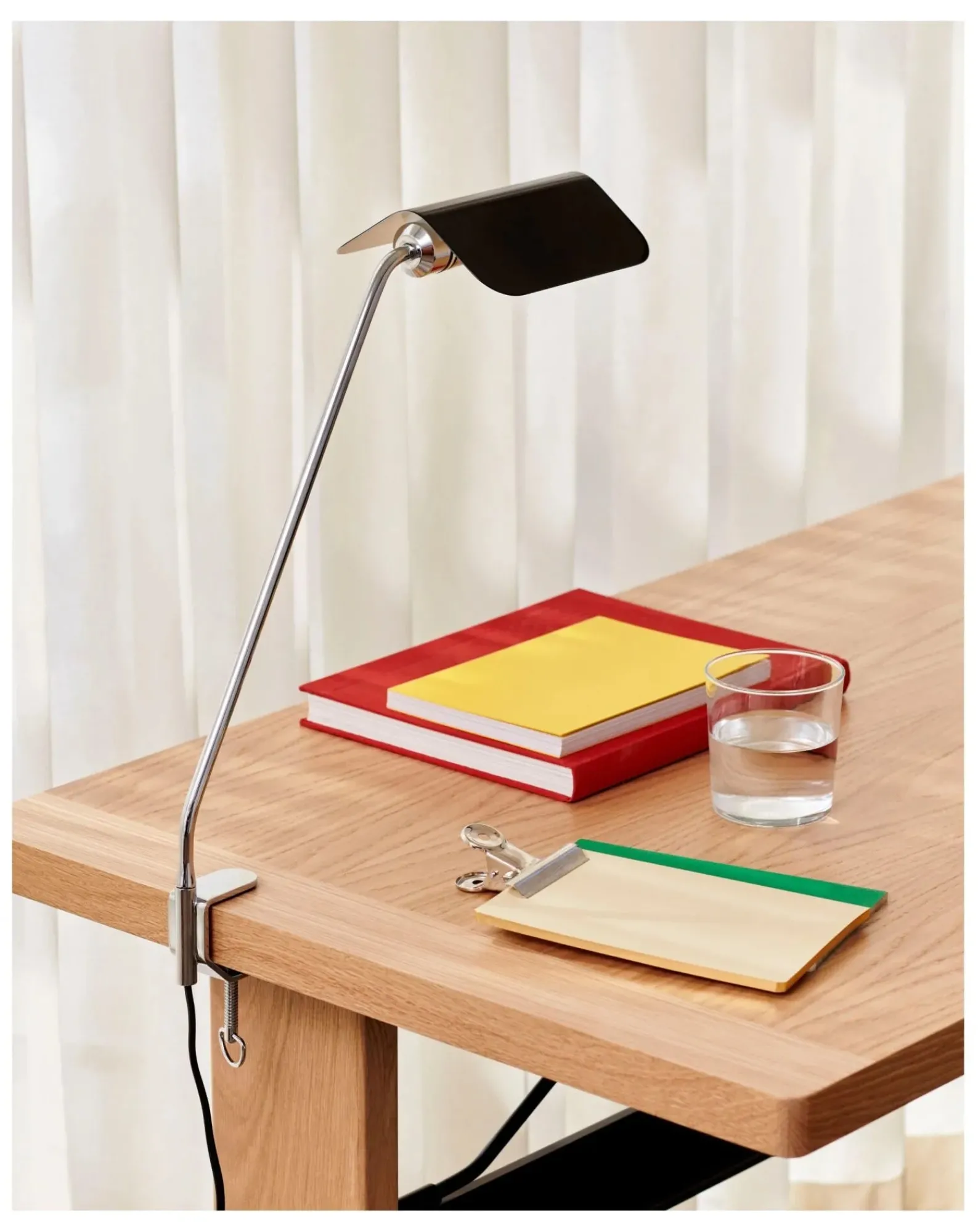 Hay Lampes À Poser-Apex clip-on desk lamp Noir