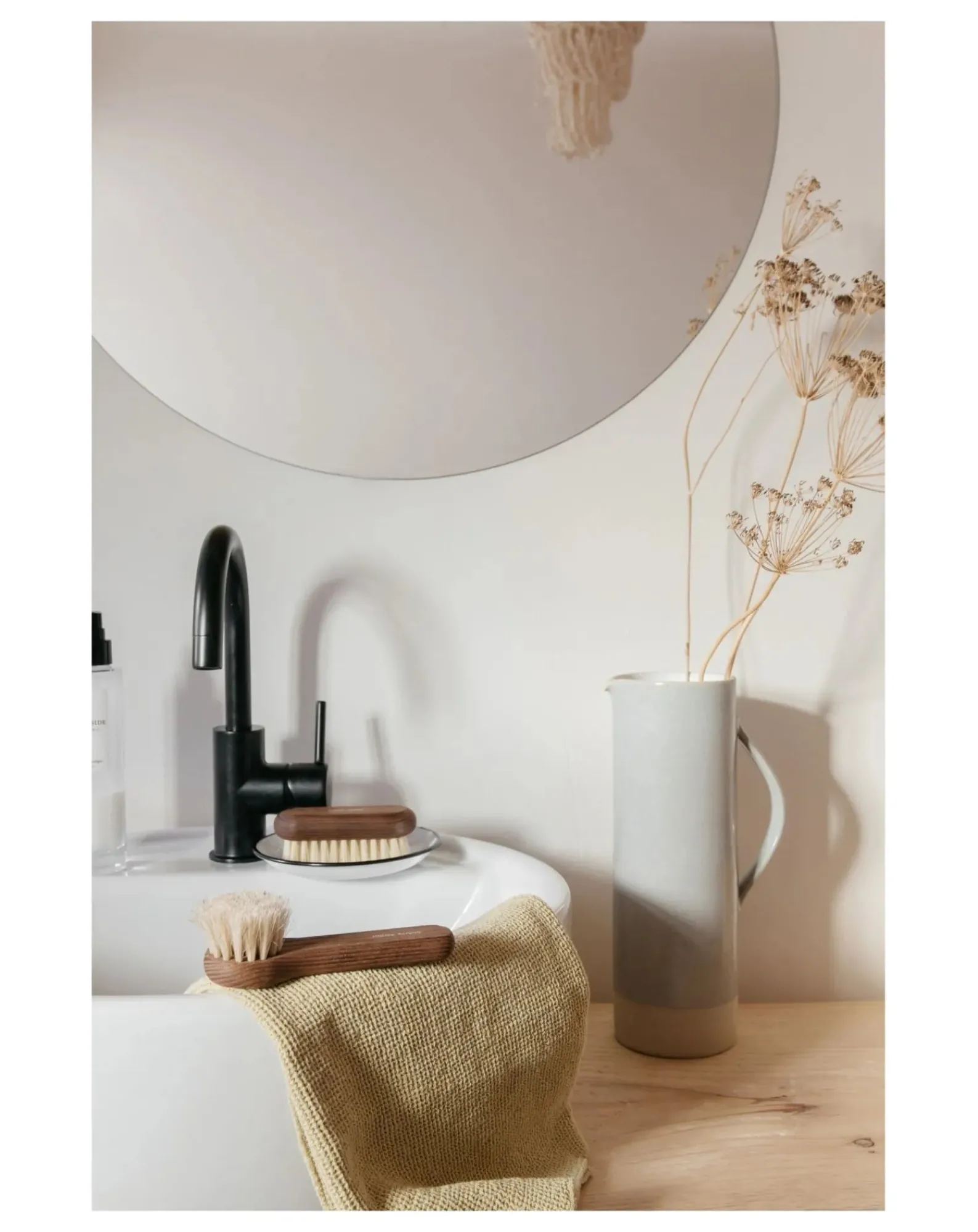 Andrée Jardin Soins Du Corps-Ash Wood Face Cleansing Brush Naturel