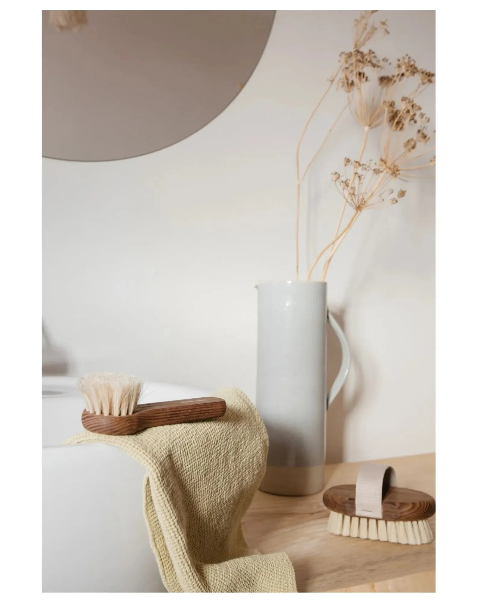 Andrée Jardin Soins Du Corps-Ash Wood Face Cleansing Brush Naturel