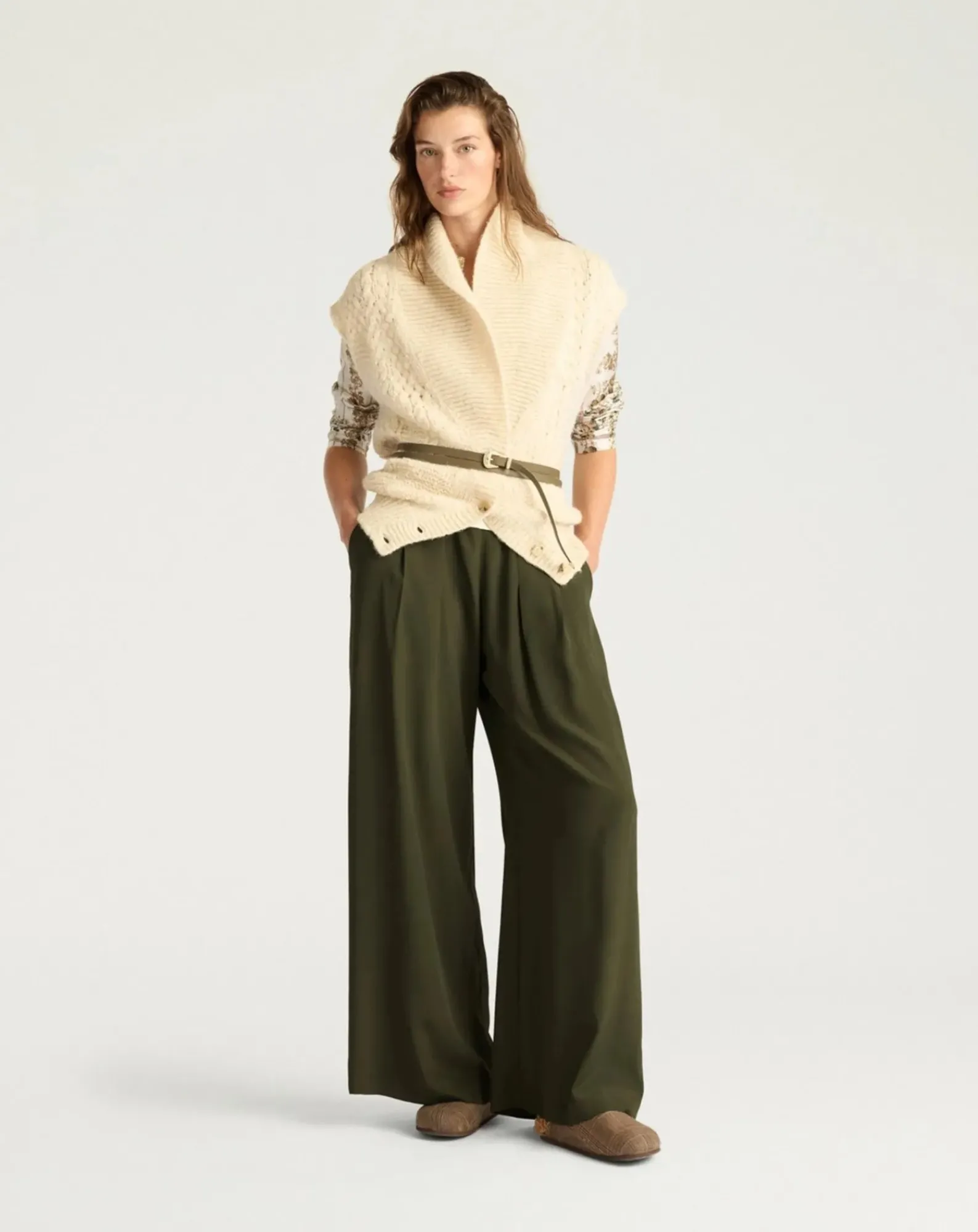 Momoni Pantalons, Jeans-Aspen pants Vert foncé