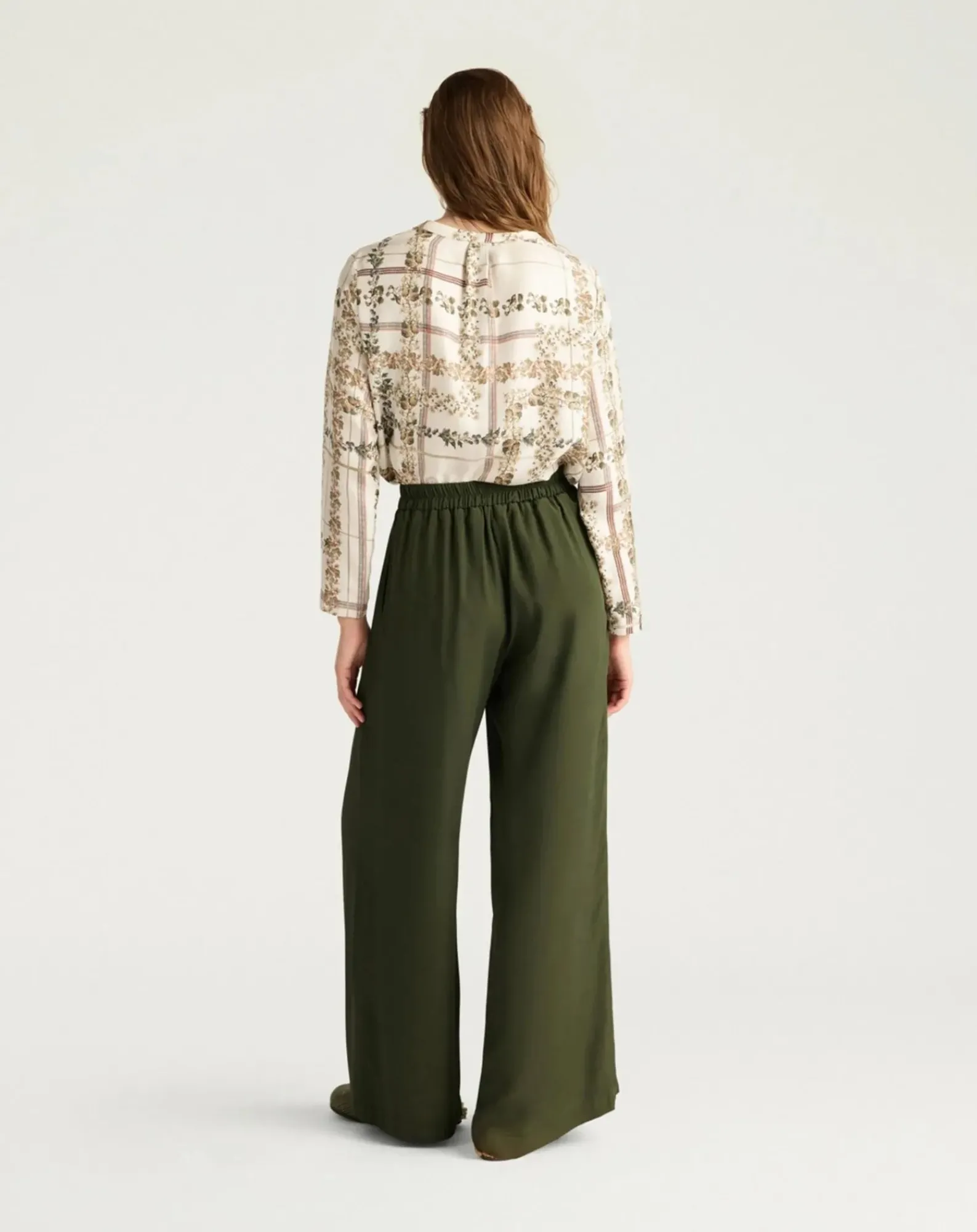 Momoni Pantalons, Jeans-Aspen pants Vert foncé