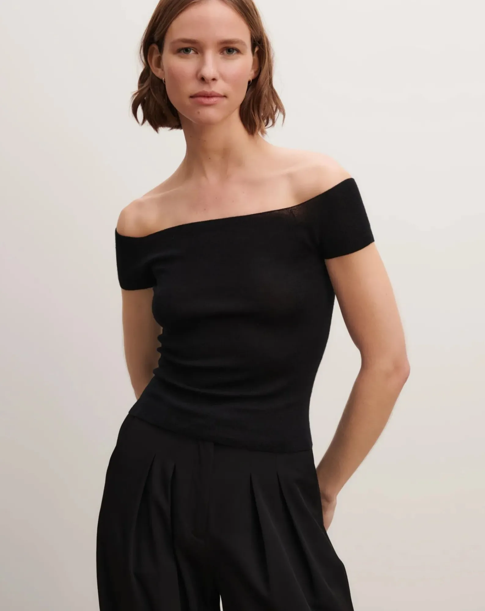 Bompard Tee-Shirts, Tops-Cashmere and Silk Bardot Collar Knit Top Noir