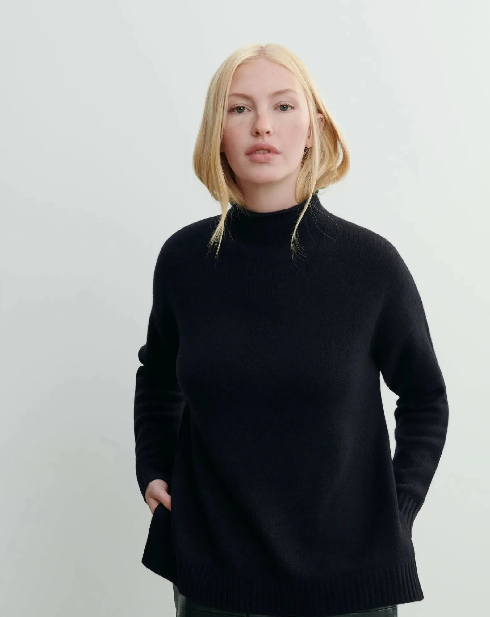 Bompard Pulls, Gilets-Cashmere High Neck Sweater Noir
