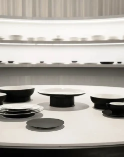 Serax Vaisselle-Ceramic bowls, Ann Demeulemeester - Set of 2 Noir