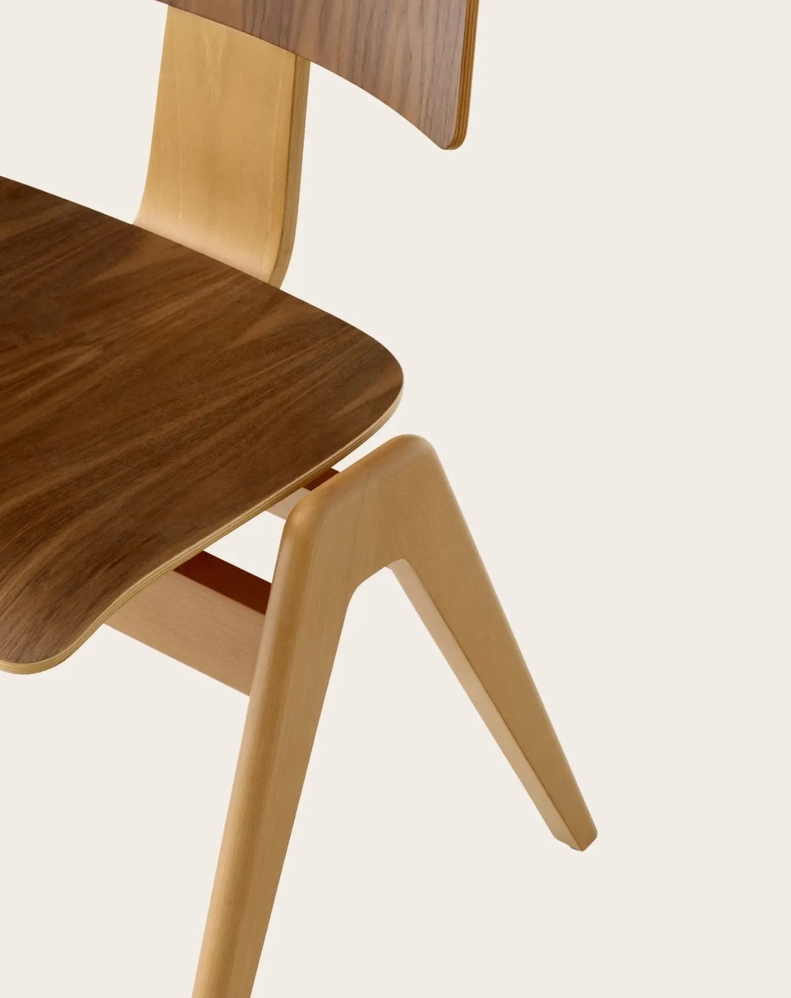 & Tradition Chaises, Tabourets-Daystack RD1 chair, Robin Day Noyer