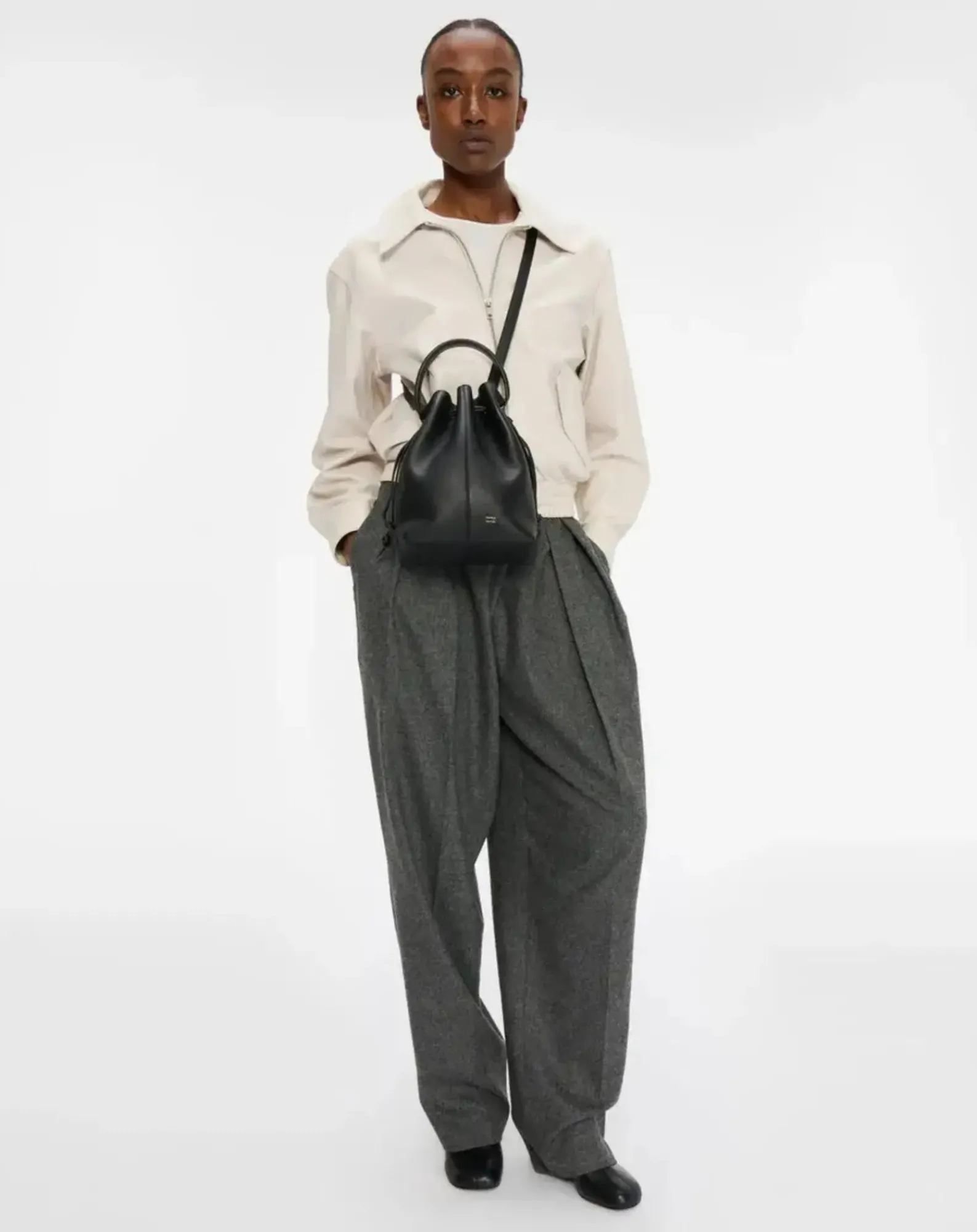 Mansur Gavriel Sacs À Bandoulière-Dea Bucket bag Noir