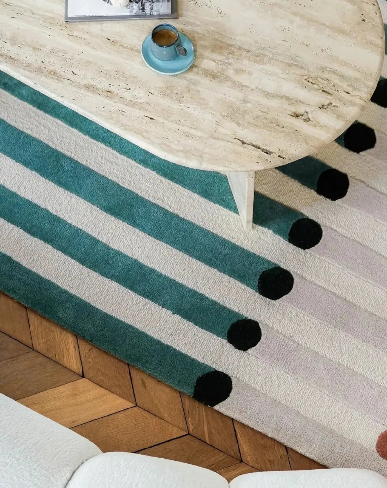 Edito Tapis-Dott carpet Vert