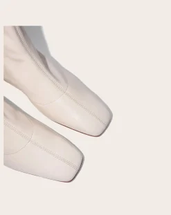 BY FAR Boots, Bottes-Este boots Blanc