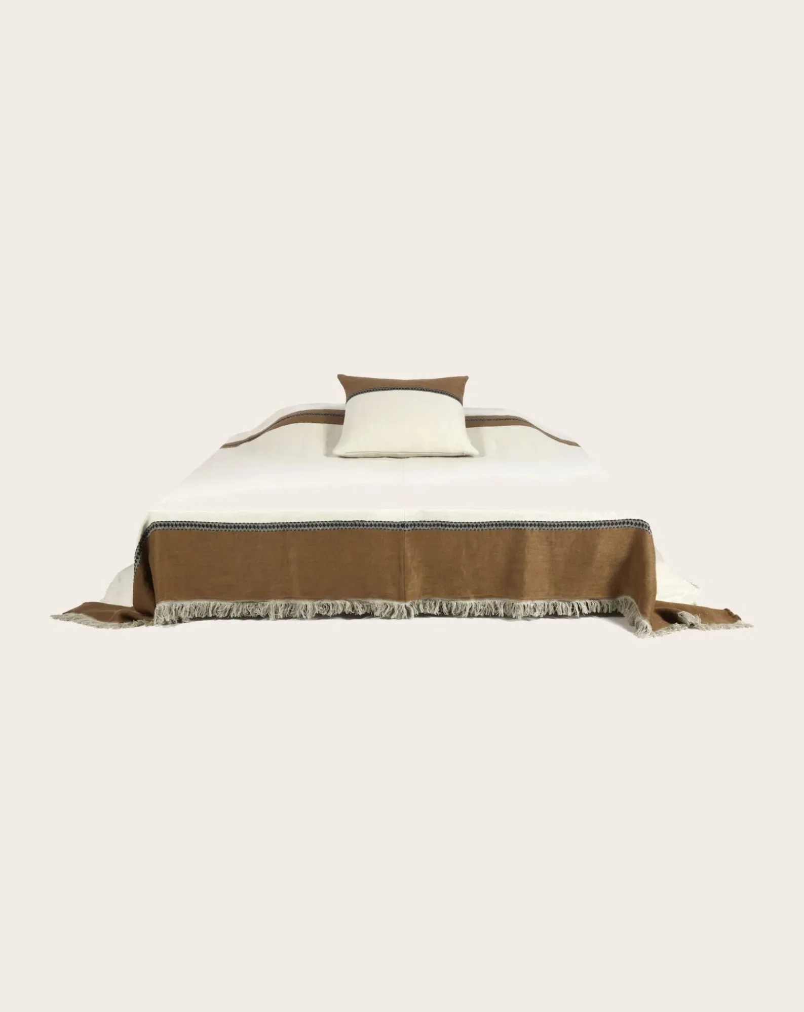 Libeco Plaids, Couvertures-Etienne bedspread Beige