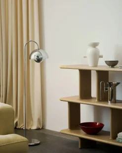 & Tradition Lampadaires-Flowerpot VP12 floor lamp, Verner Panton Chromé