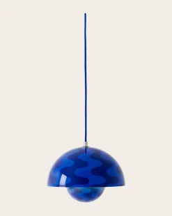 & Tradition Suspensions-Flowerpot VP1 Pattern hanging lamp, Verner Panton Cobalt