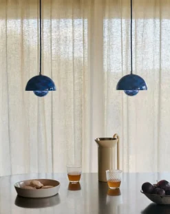 & Tradition Suspensions-Flowerpot VP10 Pattern hanging lamp, Verner Panton Cobalt