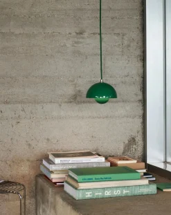 & Tradition Suspensions-Flowerpot VP10 suspension lamp, Verner Panton Vert