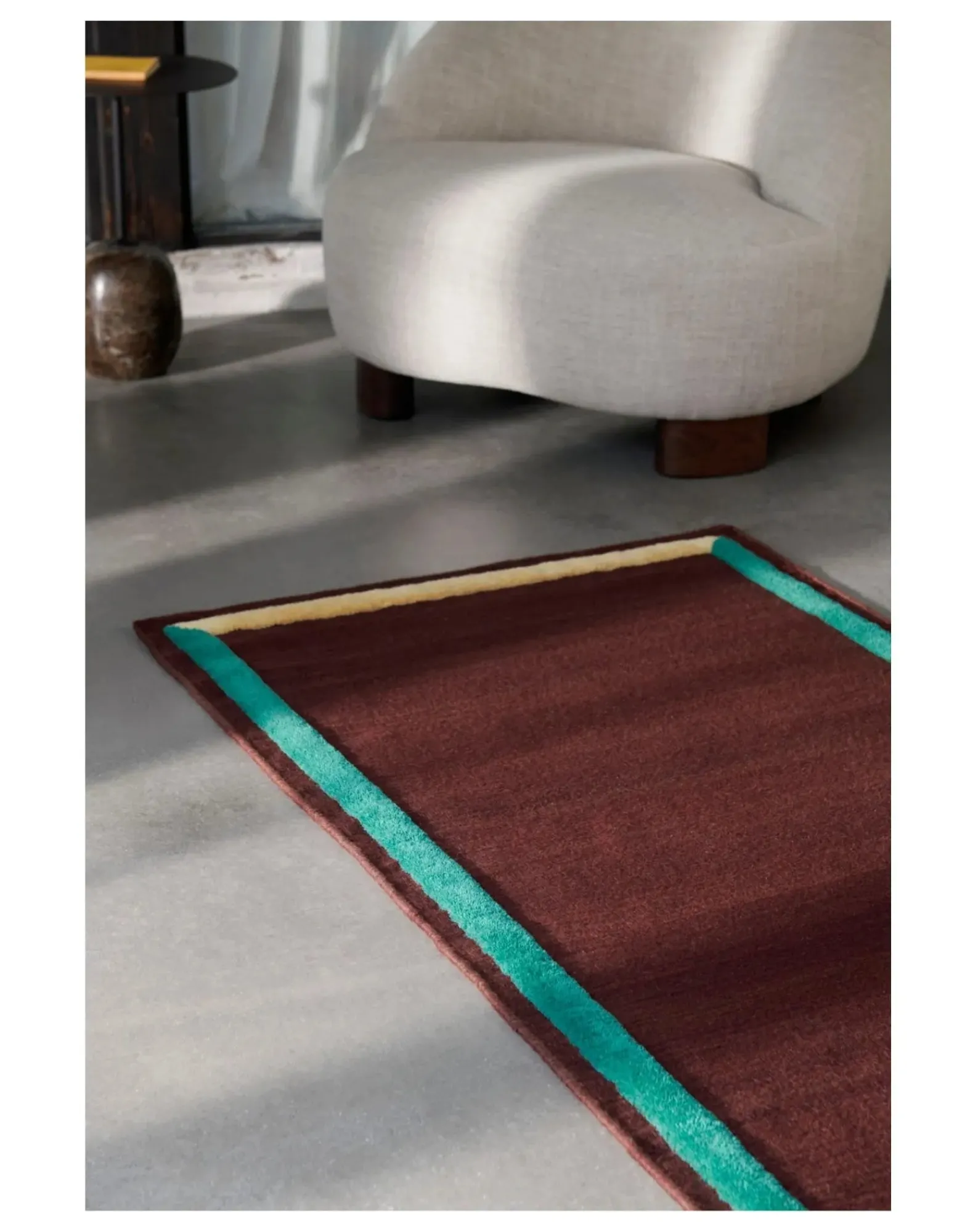 & Tradition Tapis-Framed Rug Bordeaux