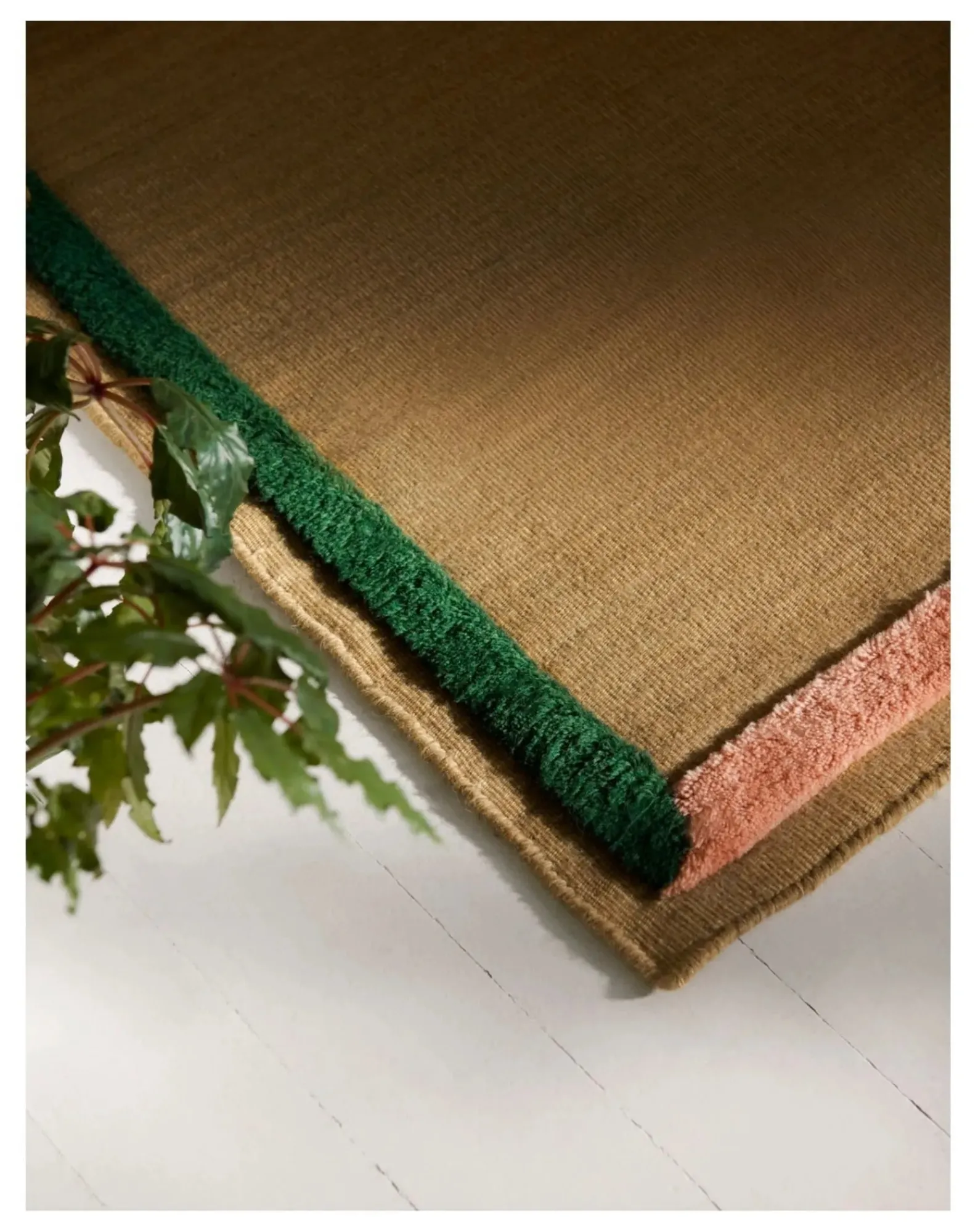 & Tradition Tapis-Framed Rug Beige