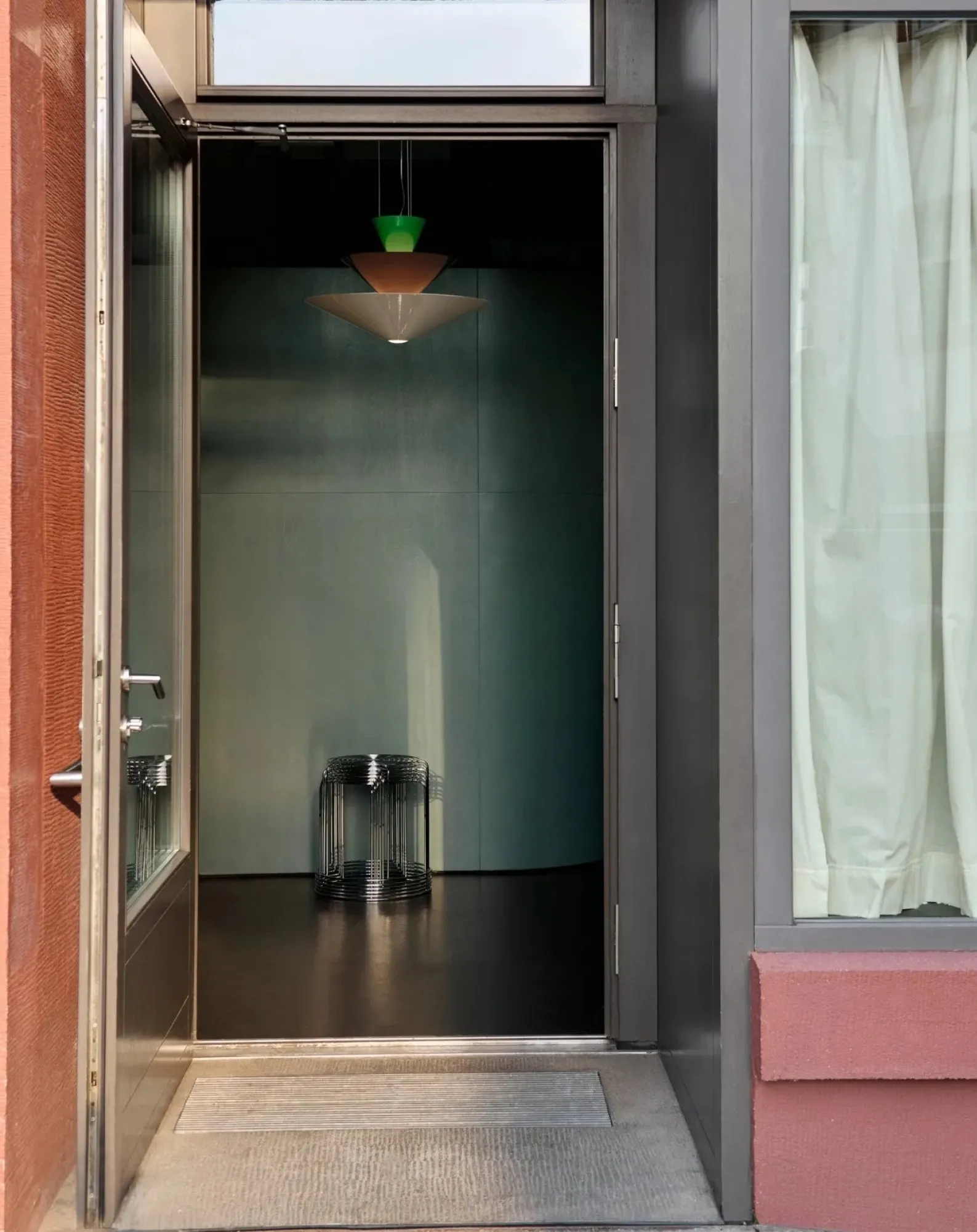 & Tradition Suspensions-Gio LN15 suspension lamp, Luca Nichetto Vert