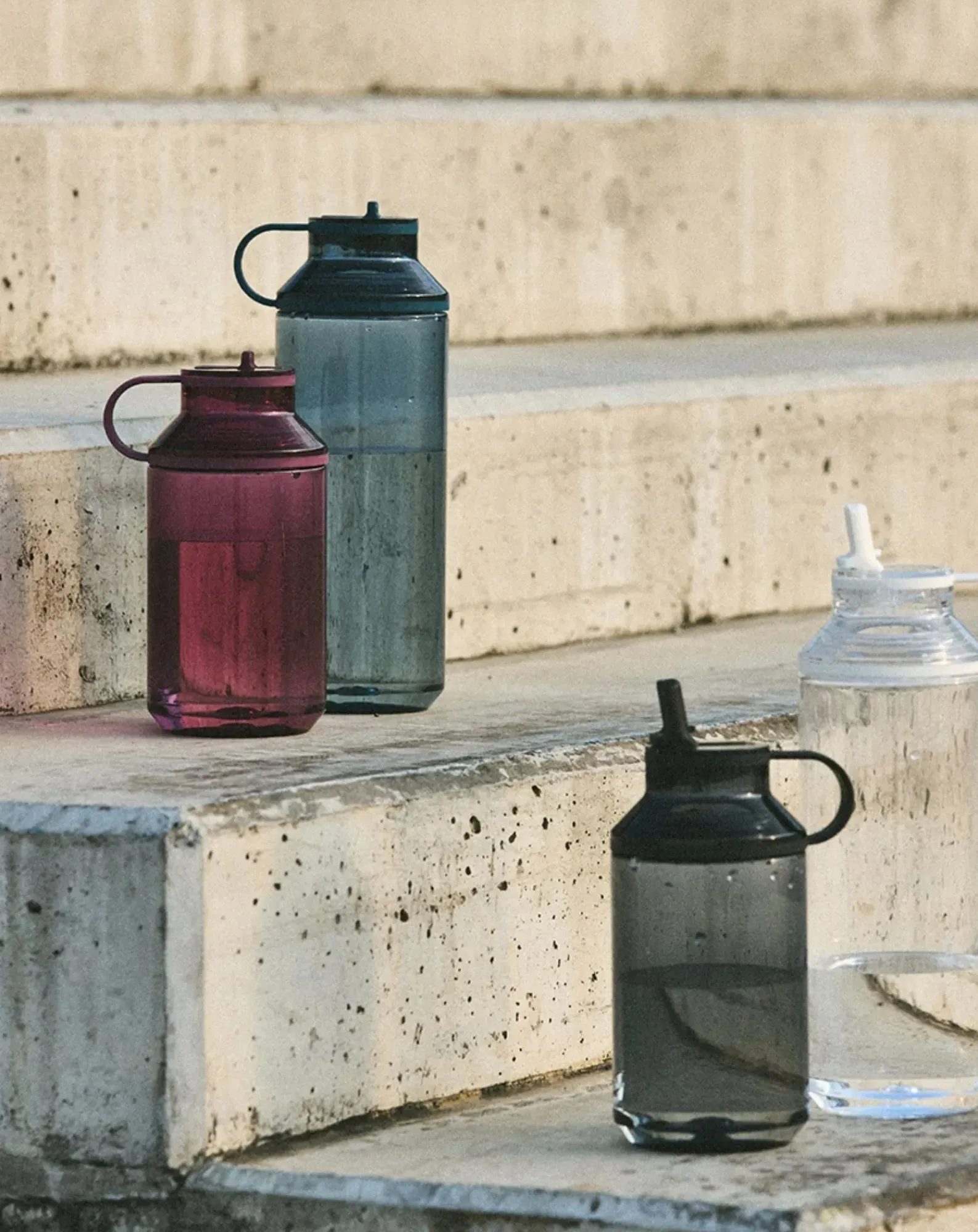Kinto Gourdes, Lunch-Box-Gourde Active - 600 ml Gris anthracite
