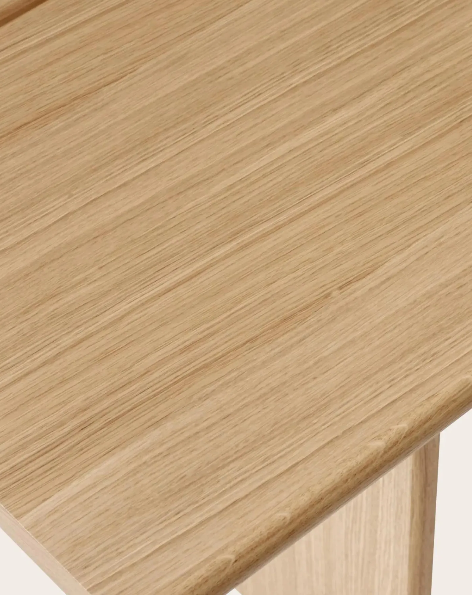 & Tradition Tables, Bureaux-Ita OS2 dining table Chêne clair