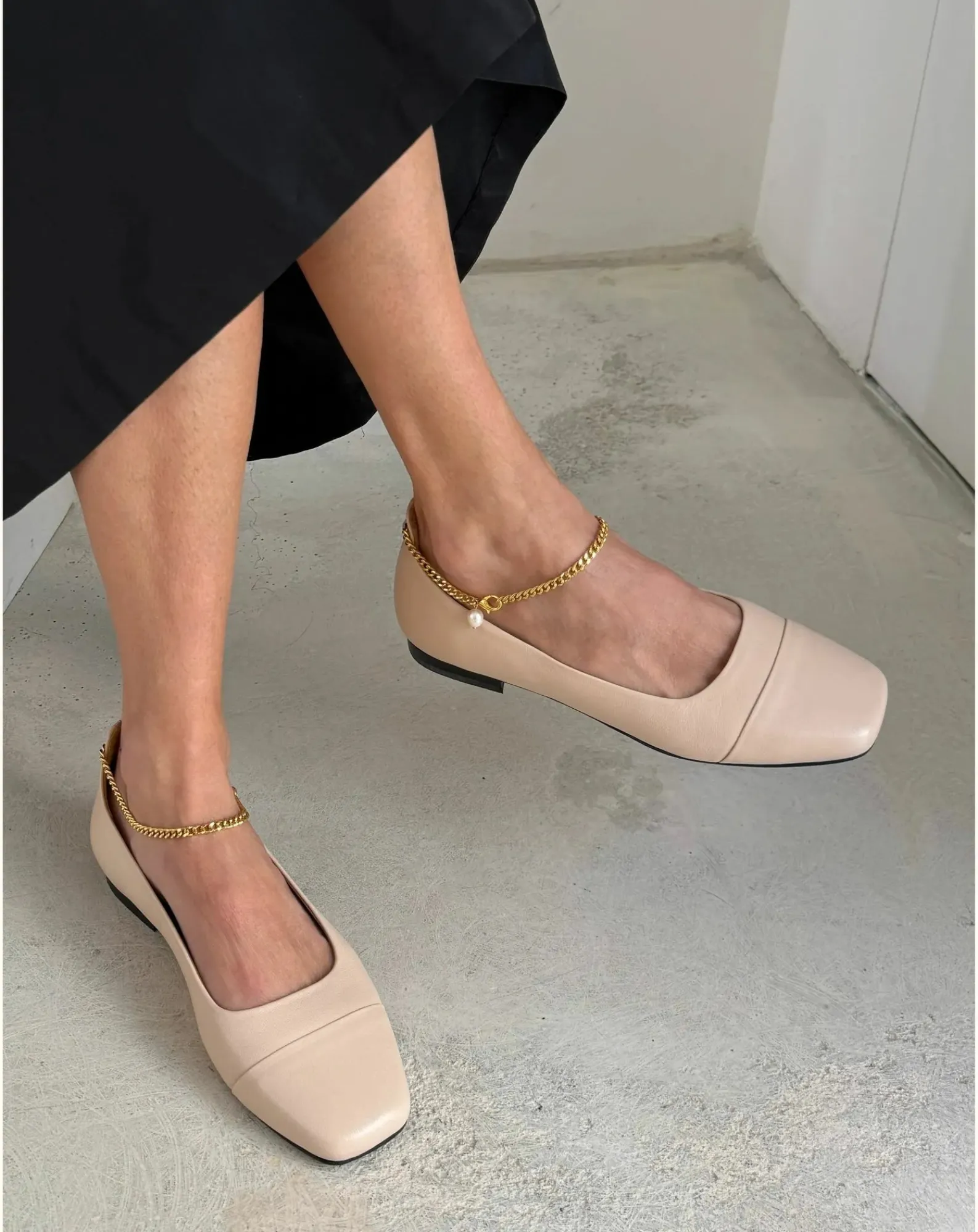 Lachoix Ballerines-Leather ballerinas Nude