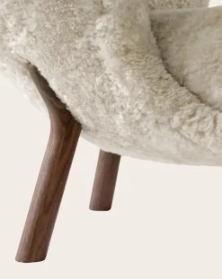 & Tradition Fauteuils, Canapés-Little Petra VB1 Lounge Chair Ecru