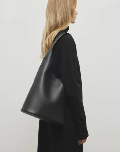 Aesther Ekme Sacs À Main-Lune Tote handbag in grained leather Noir