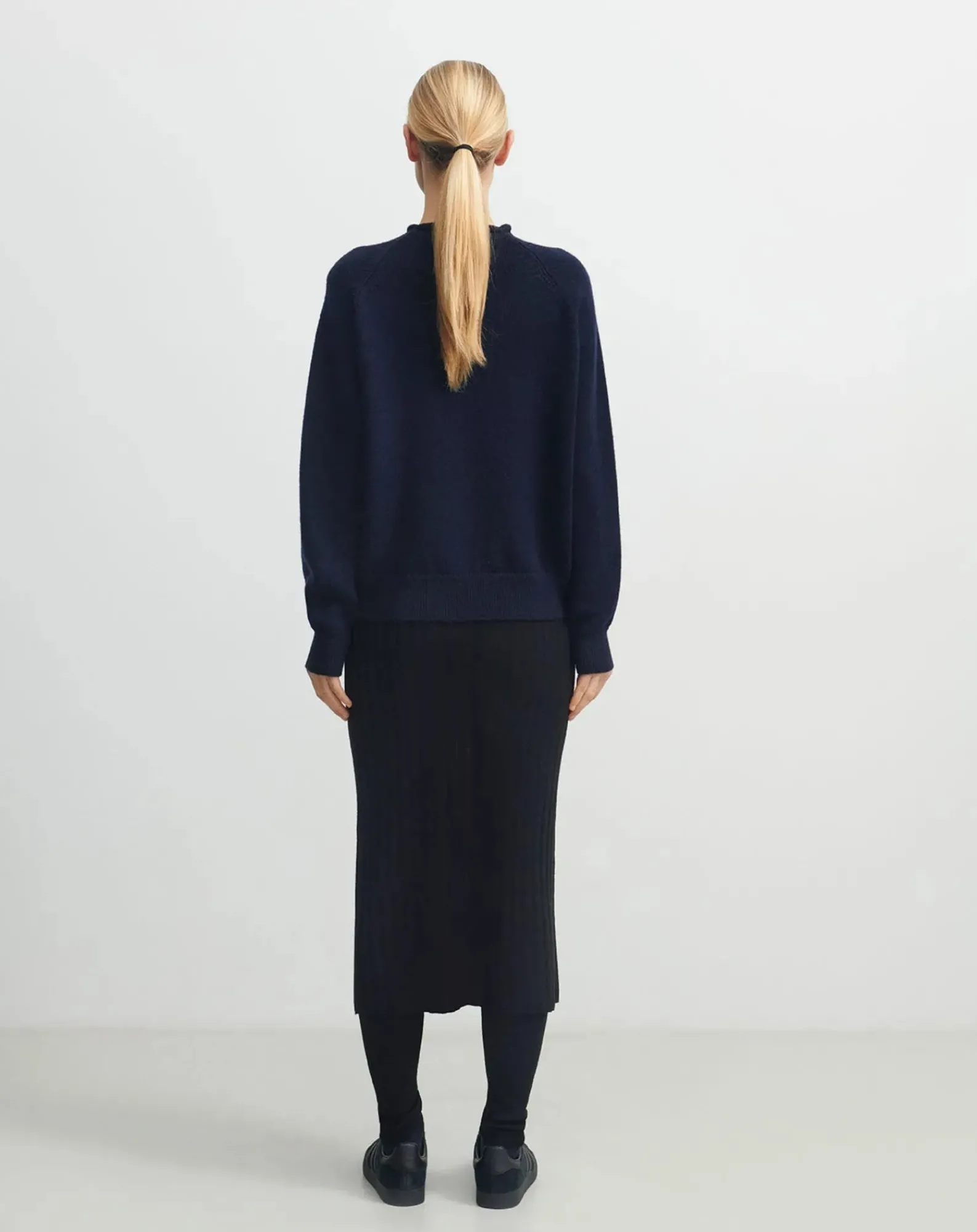 FUB Pulls, Gilets-Merino Wool Sweater - Women's Collection Bleu marine