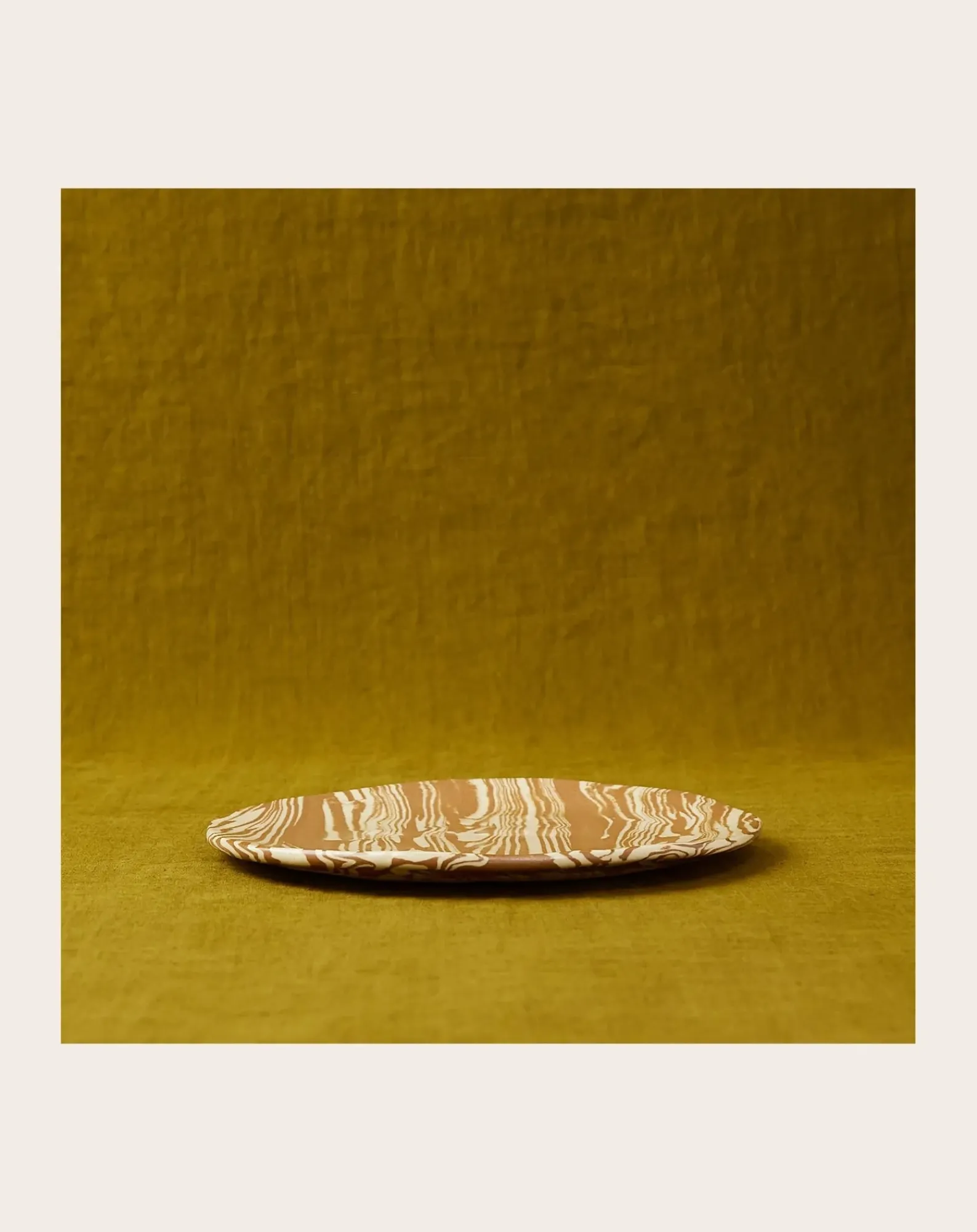 Franca Atelier Vaisselle-Mixed Clay Plates - Set of 2 Marbré brun