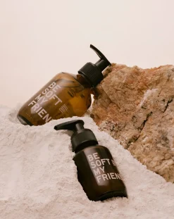 BE [...] MY FRIEND Soins Du Corps|Soins Du Corps-Multi-Purpose Oil - Almond and Sunflower Transparent