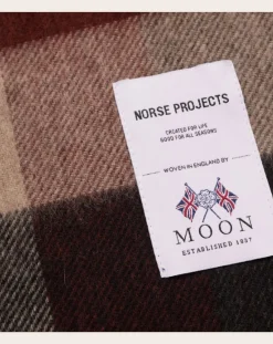 Norse Projects Echarpes, Foulards-Norse Moon scarf Merino wool plaid Noir