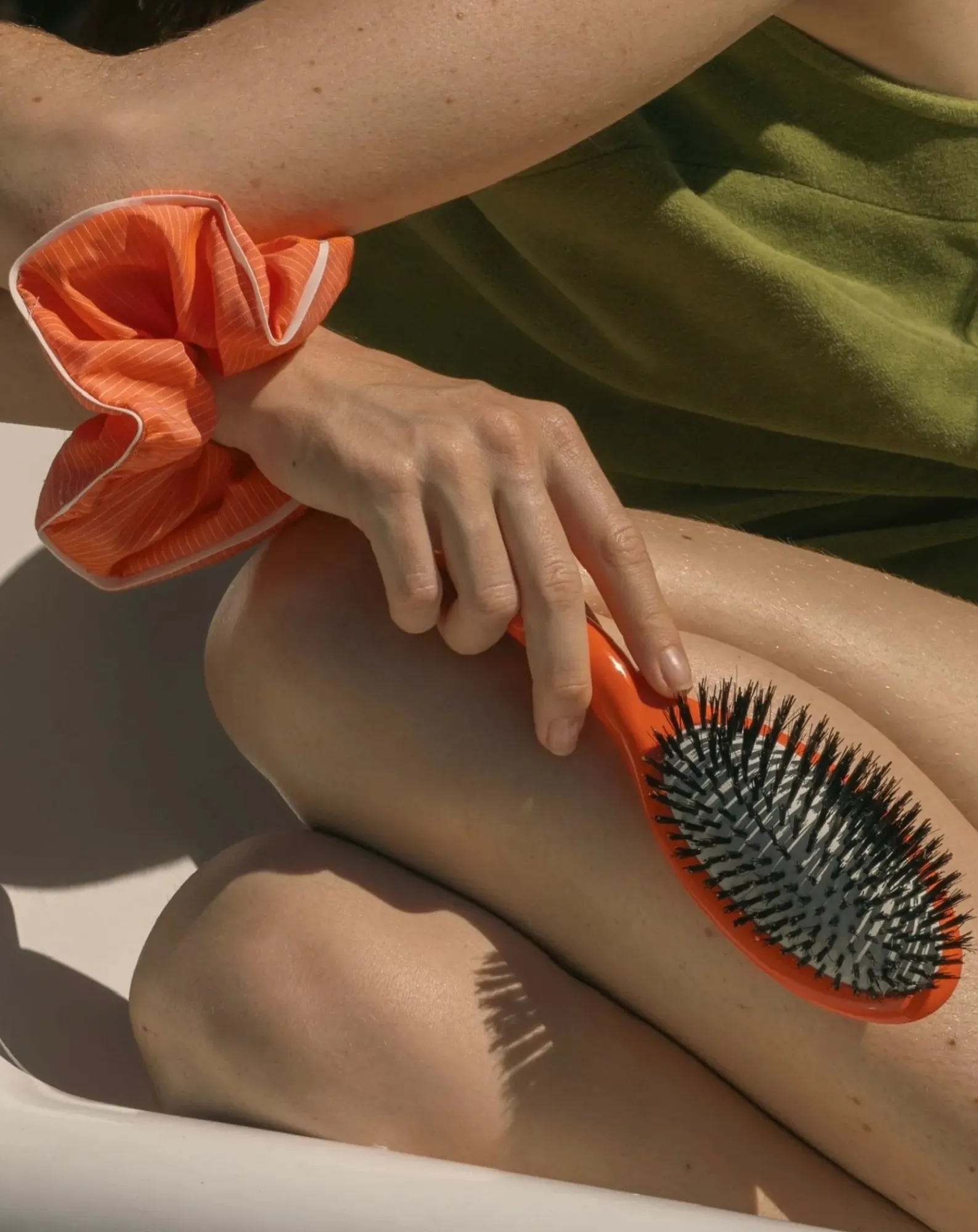 La Bonne Brosse Brosses, Peignes|Soins Des Cheveux-Seventies hairbrush N°01 Orange