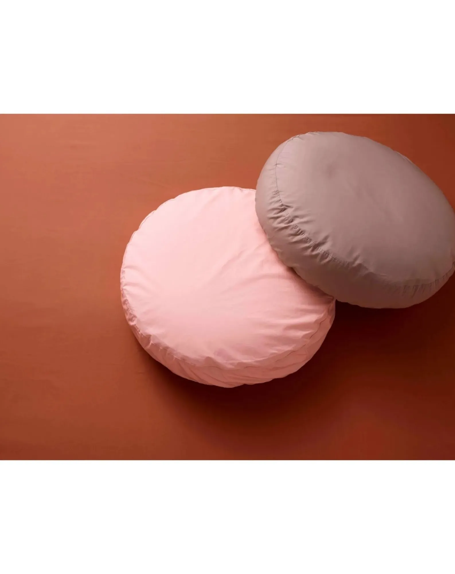 Suite 702 Coussins|Coussins-Organic Cotton Percale Round Cushion Blush