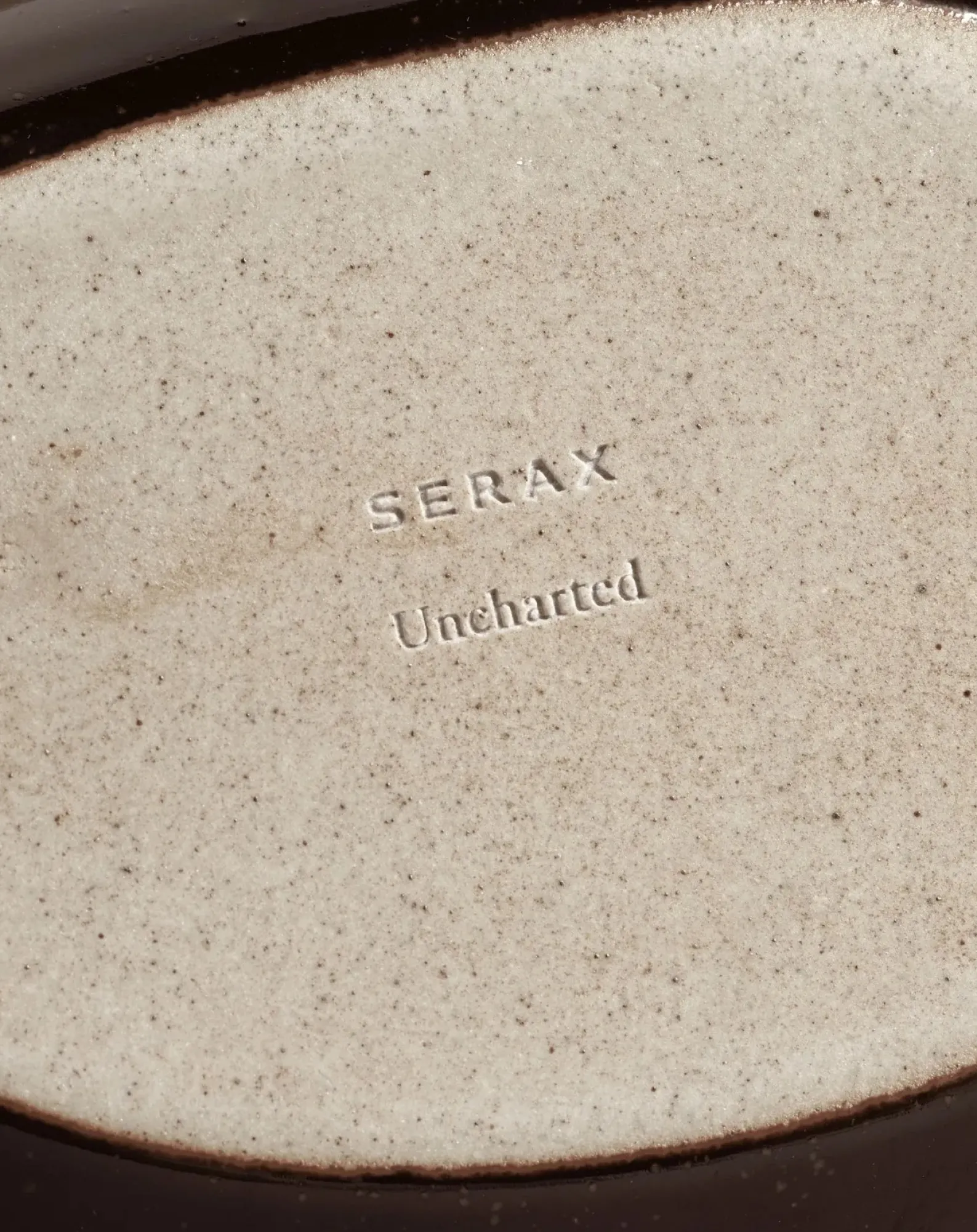 Serax Vaisselle-Out of lines plates, Uncharted - Set of 2 Marron