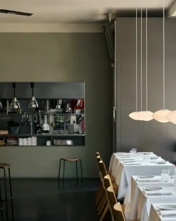& Tradition Chaises, Tabourets-Pavilion AV36 bar stool, Anderssen & Voll Noyer