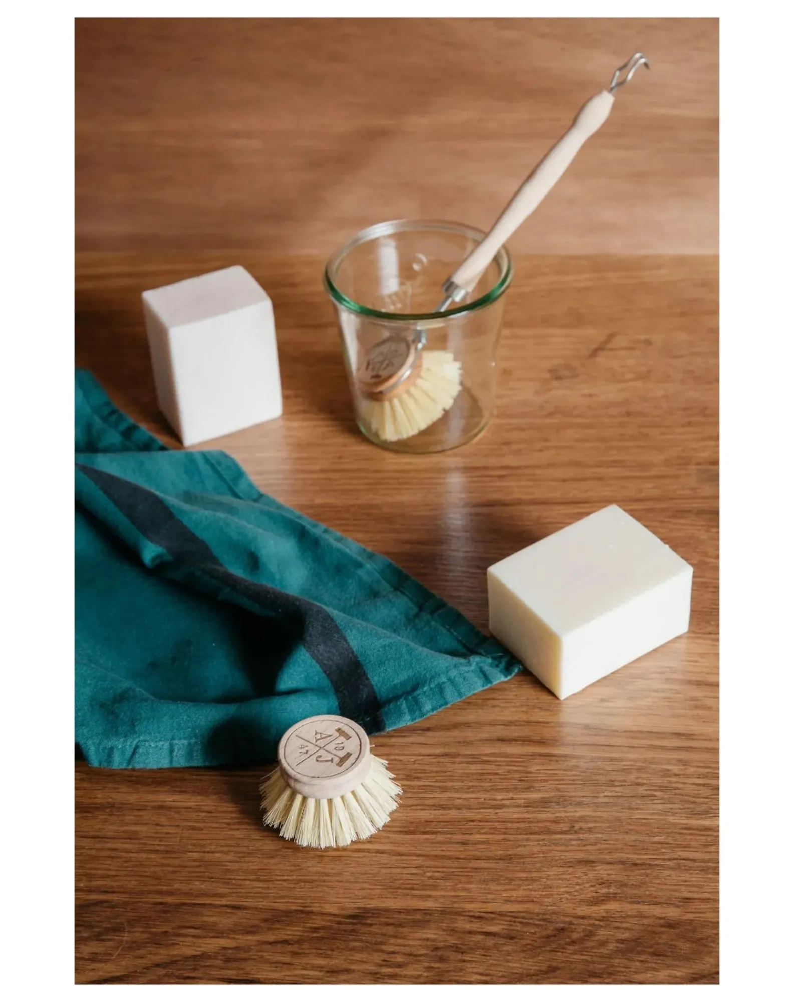 Andrée Jardin Nettoyage, Entretien-Produit vaisselle solide - Menthe Citron Blanc