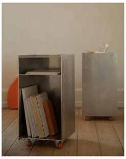 Frama Tables, Bureaux-Rivet Box Side Table Aluminium