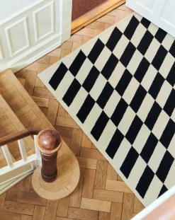 Hay Tapis-Shift Kelim carpet Noir