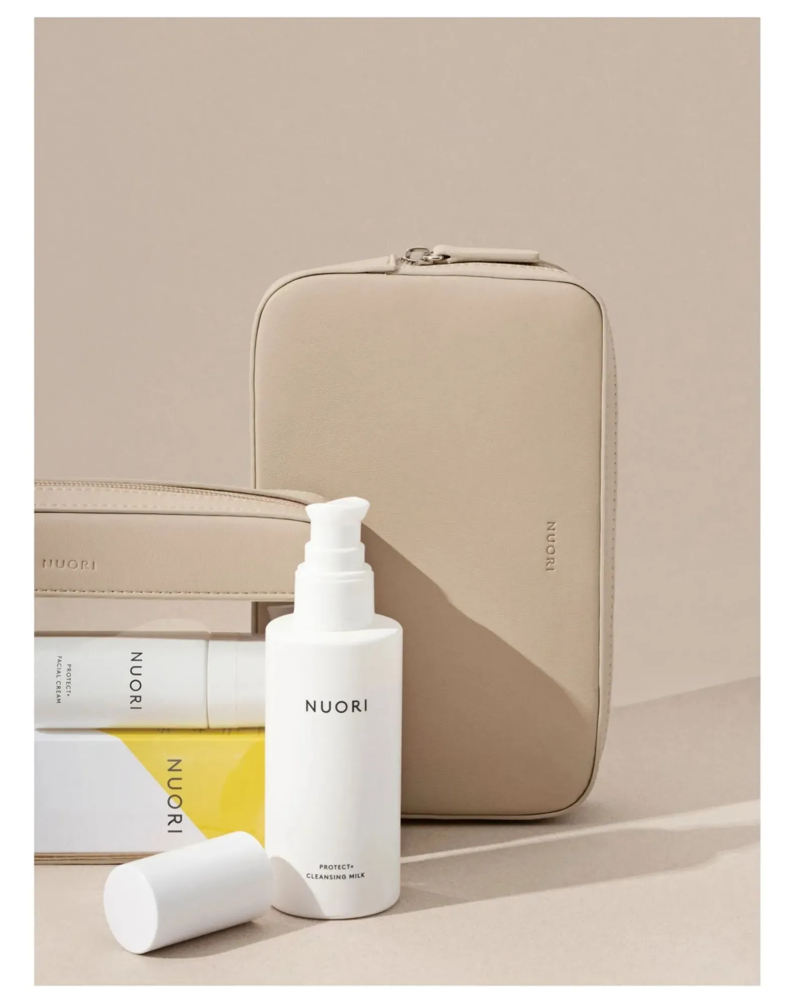 Nuori Coffrets-Sideway Toiletry Bag Set Nude