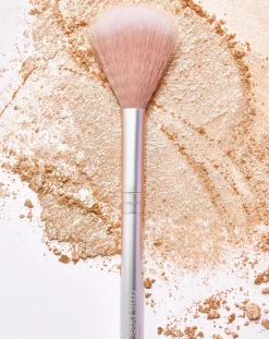 RMS Beauty Maquillage-Skin2Skin fan brush Non teinté