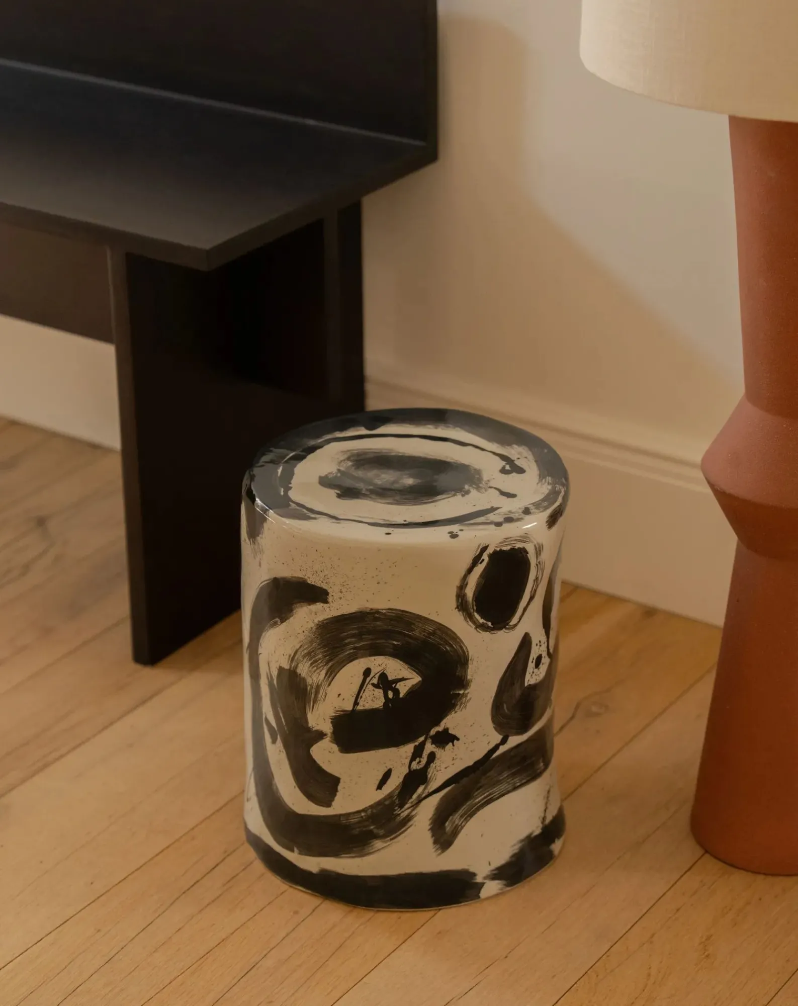 Serax Tables, Bureaux-Sophia 06 side table Noir