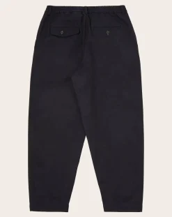Universal Works Pantalons, Jeans-Track Pleated Pants Bleu marine