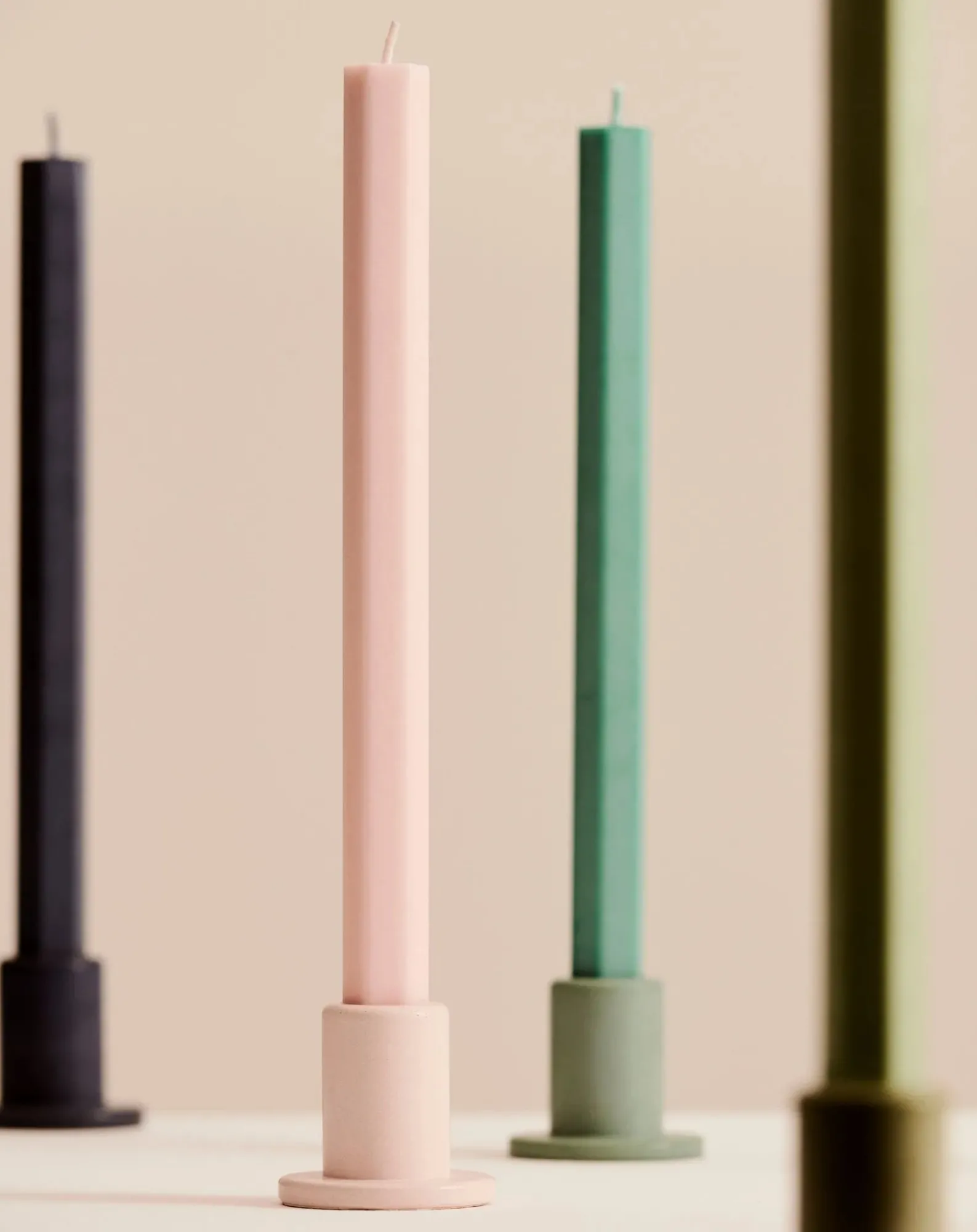 Hay Bougies, Senteurs-Tube candlestick Rose pâle