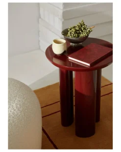 & Tradition Tables, Bureaux-Tung JA3 Side Table Rouge foncé