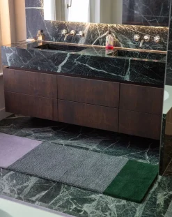 Suite 702 Tapis-Wool carpets Vert