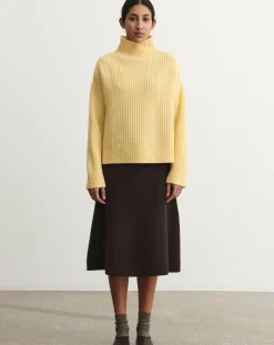 FUB Pulls, Gilets-Wool Ribbed Sweater - Women's Collection Jaune