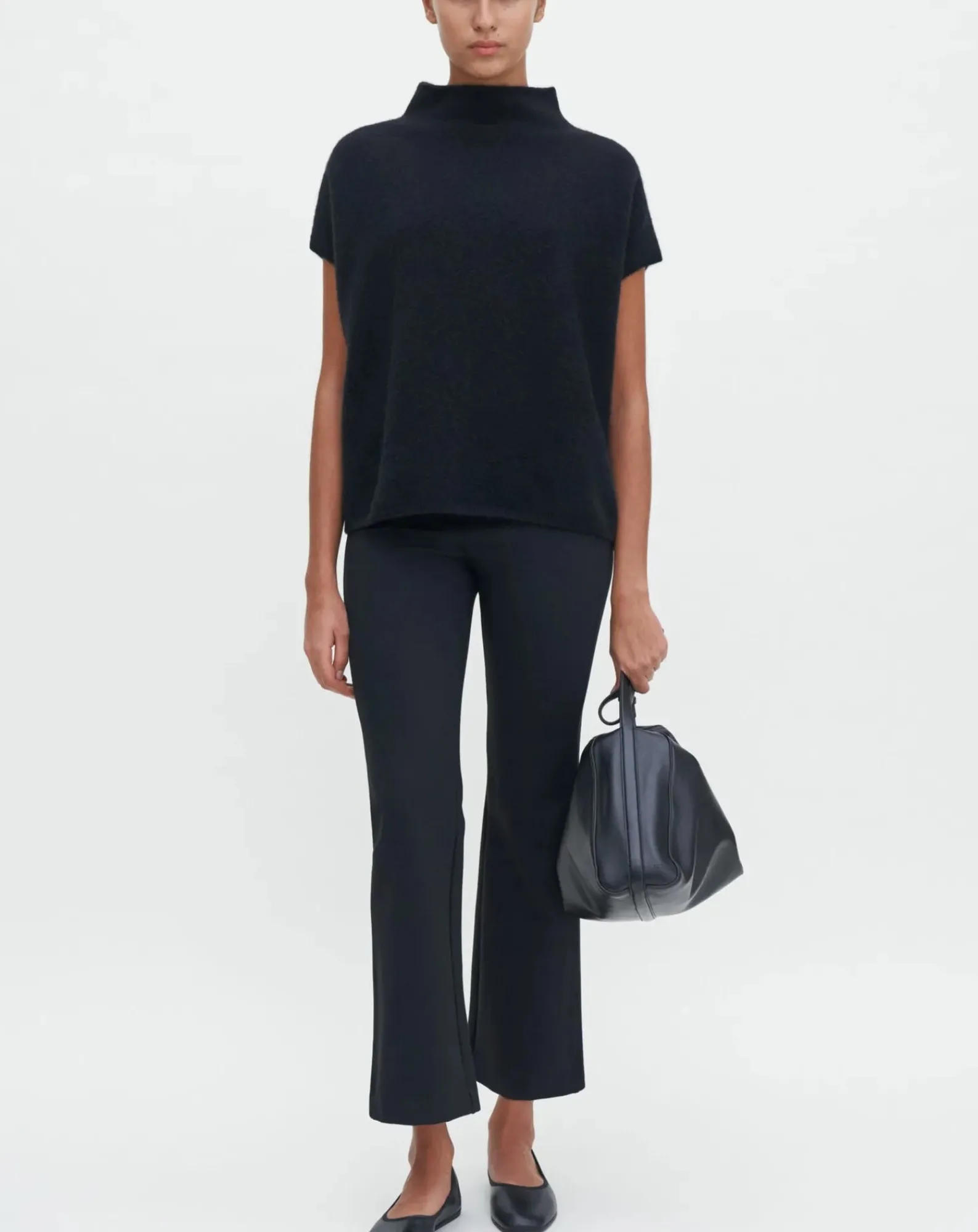 Filippa K Pulls, Gilets-Ximena stand-up collar sweater in Yak wool Noir