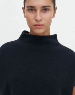 Filippa K Pulls, Gilets-Ximena stand-up collar sweater in Yak wool Noir