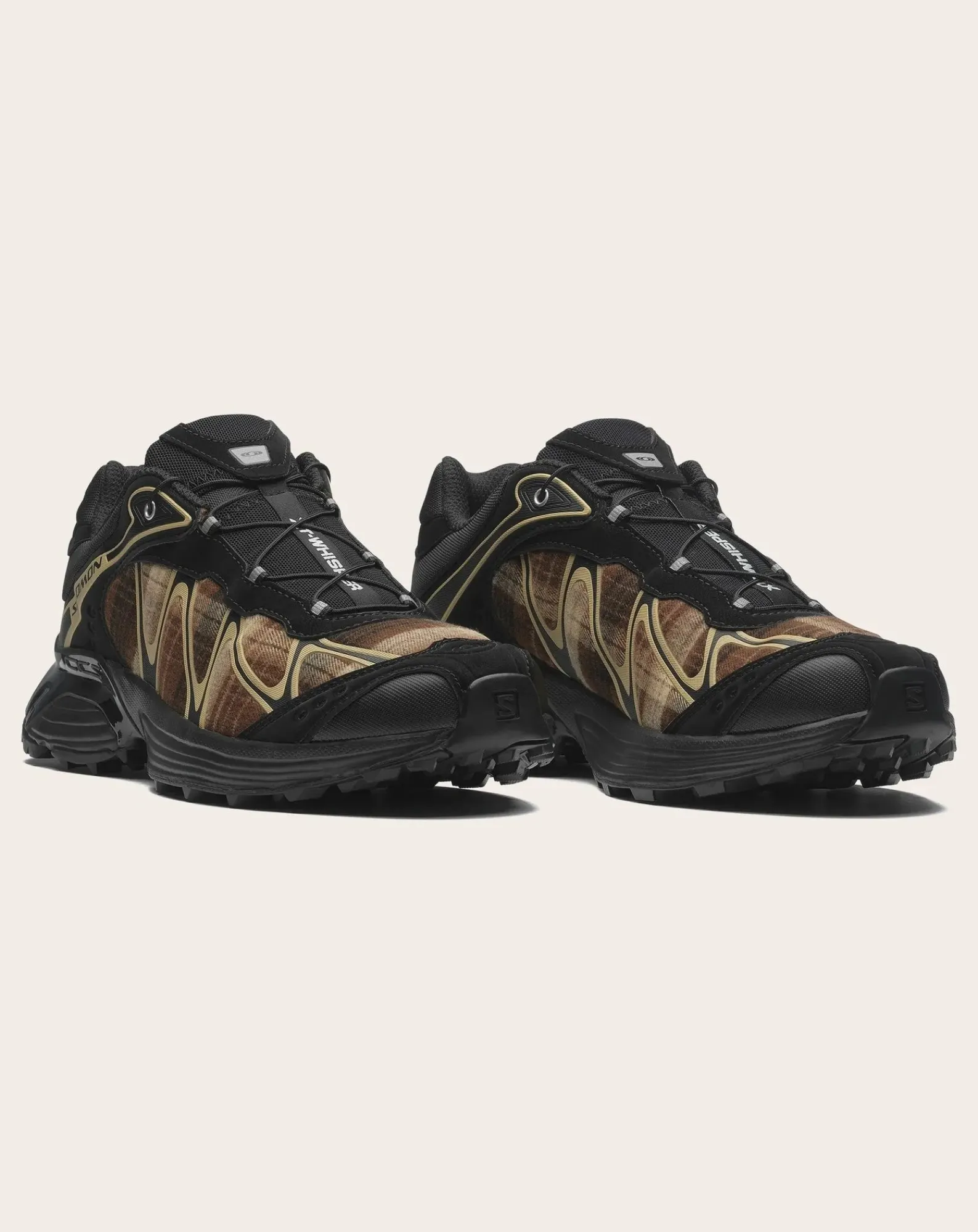 Salomon Baskets-XT-WHISPER HOLIDAY sneakers Noir